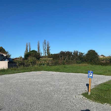 Ravissant T2, Cl 3 Etoiles, 3 Pers Et 1 Enf , 3 Lits, Parking Et Patio Apartman Saint-Sever  Kültér fotó